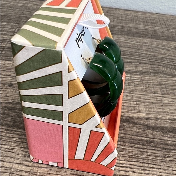 Piper K | Dark Green Earrings - Picture 3 of 6